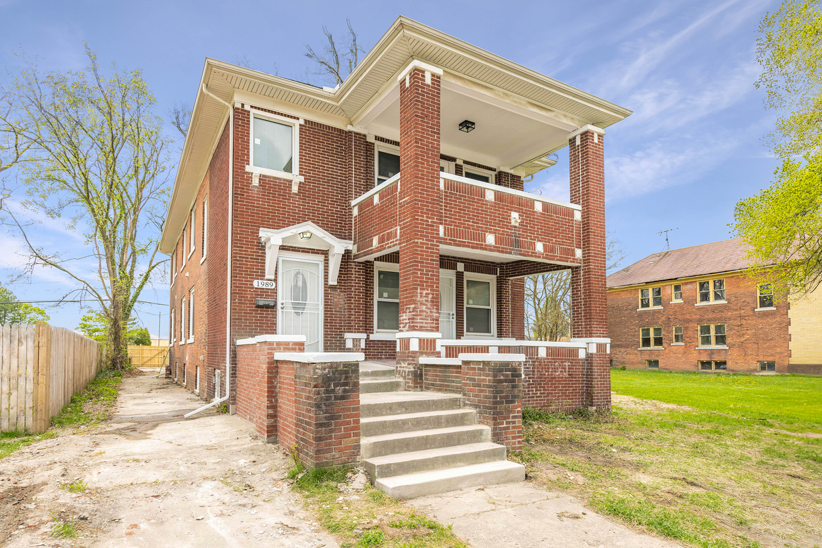 1 - 1989 Gladstone - OnDemandPixPhotography